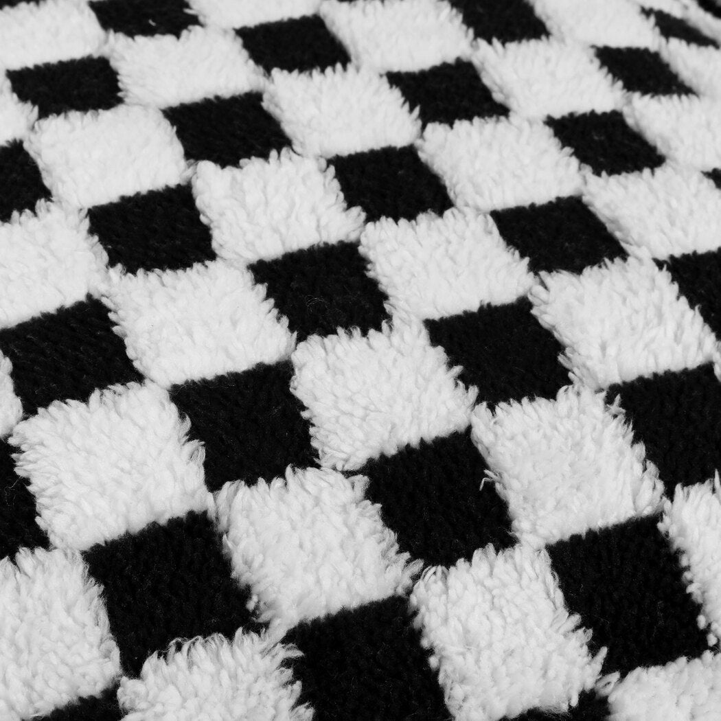 Pawz Plush Checkered Dog Bed And Cat Bed Machine Washable