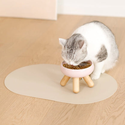 Gulu Reversible Waterproof Leather Pet Feeding Mat With Double Sided PVC Leather Surface For Spill Proof Dining