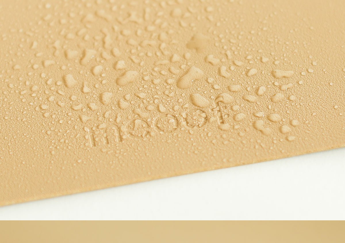 Gulu Reversible Waterproof Leather Pet Feeding Mat With Double Sided PVC Leather Surface For Spill Proof Dining